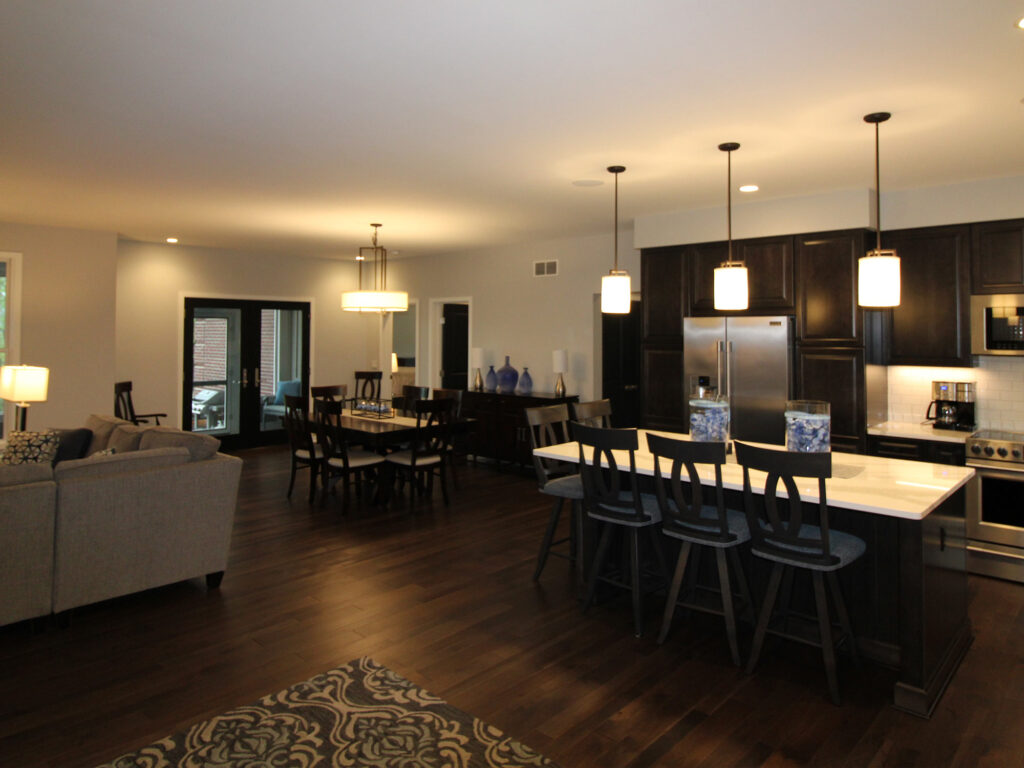 Turner - Kitchen & Dining Room